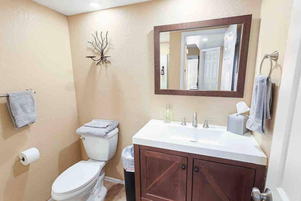 The Cool Cactus Condo With Pool And Jacuzzi Tempe Exterior photo